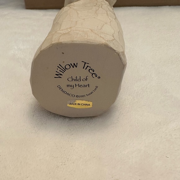 Willow Tree-Child of My Heart Figurine (New) - Picture 3 of 3